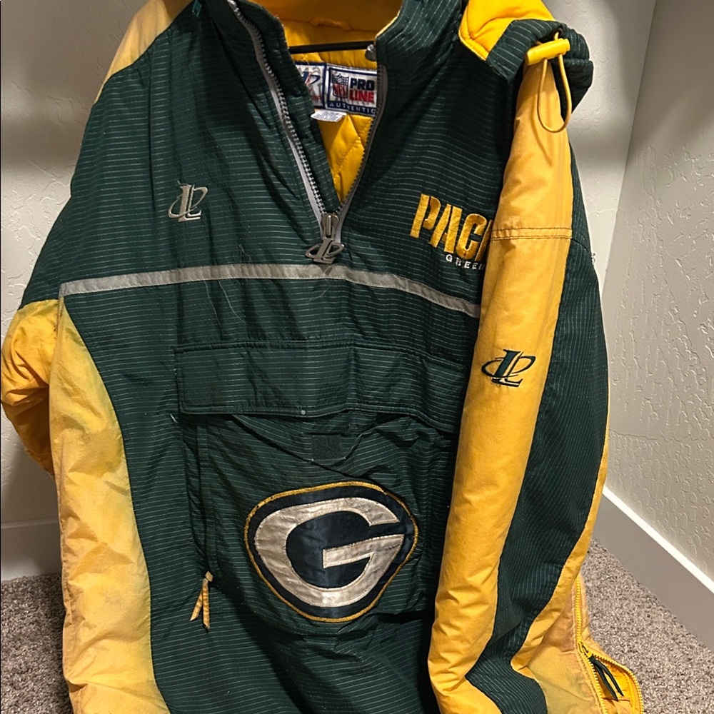 VINTAGE PACKERS LogoAthletic NFL Proline Authentic Puffy Jacket 60s/70s